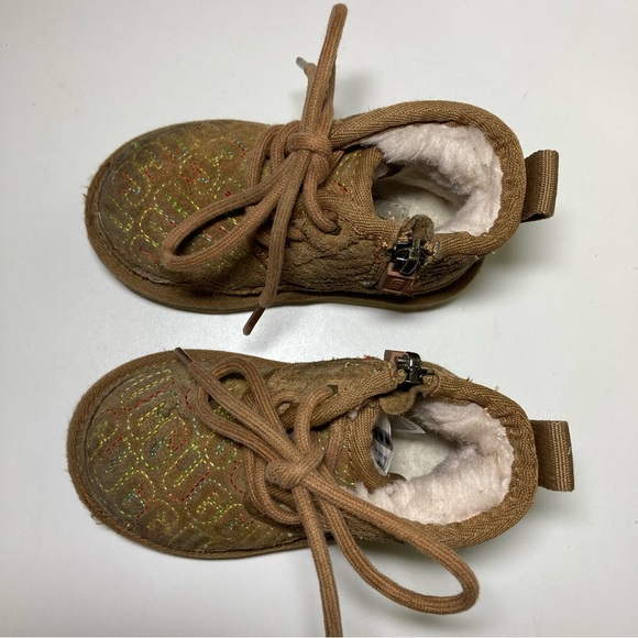 UGG Neumel II Boots Toddler 6 Graphic Stitch Fur Lined Unisex Tie Chukka Brown - Picture 16 of 16